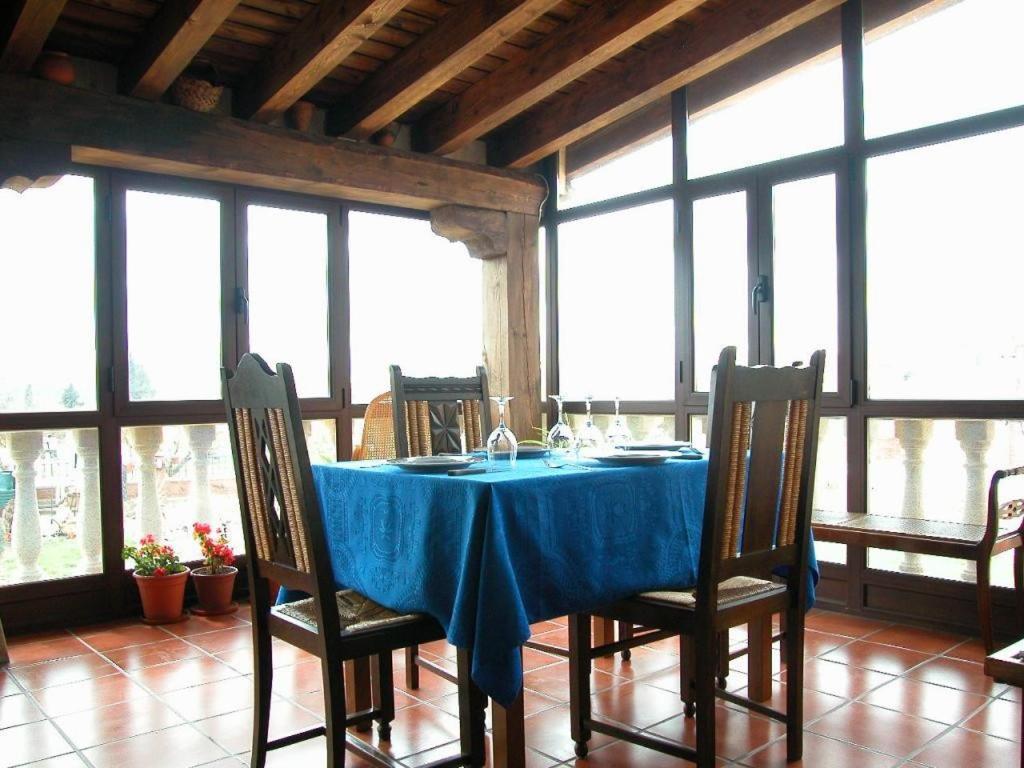 La Vieja Cantina Quintana Redonda Экстерьер фото